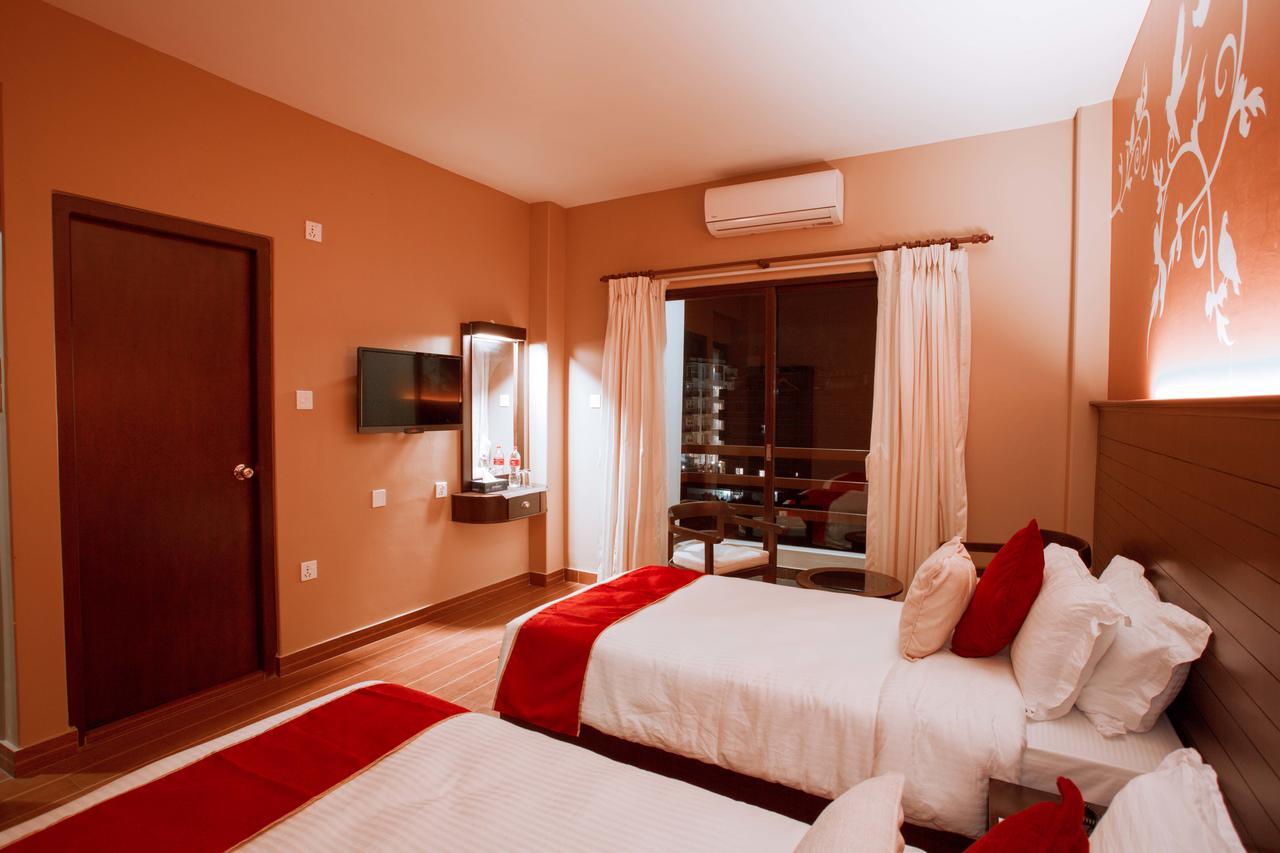 Hotel City Park بوكْرا المظهر الخارجي الصورة